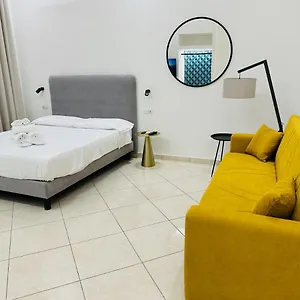 Garibaldi 118 Luxury Apartment