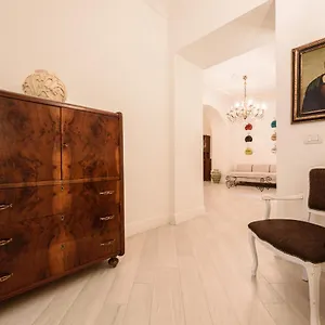 Palazzo Dello Spagnolo Apartment